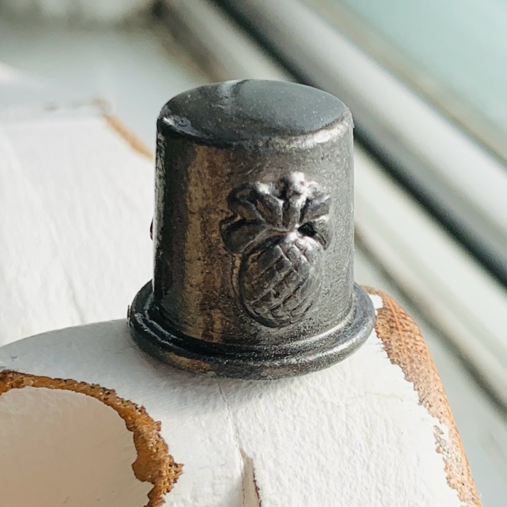 Antique Thimble With Pineapple and Hibiscus Flowers🍍🌺